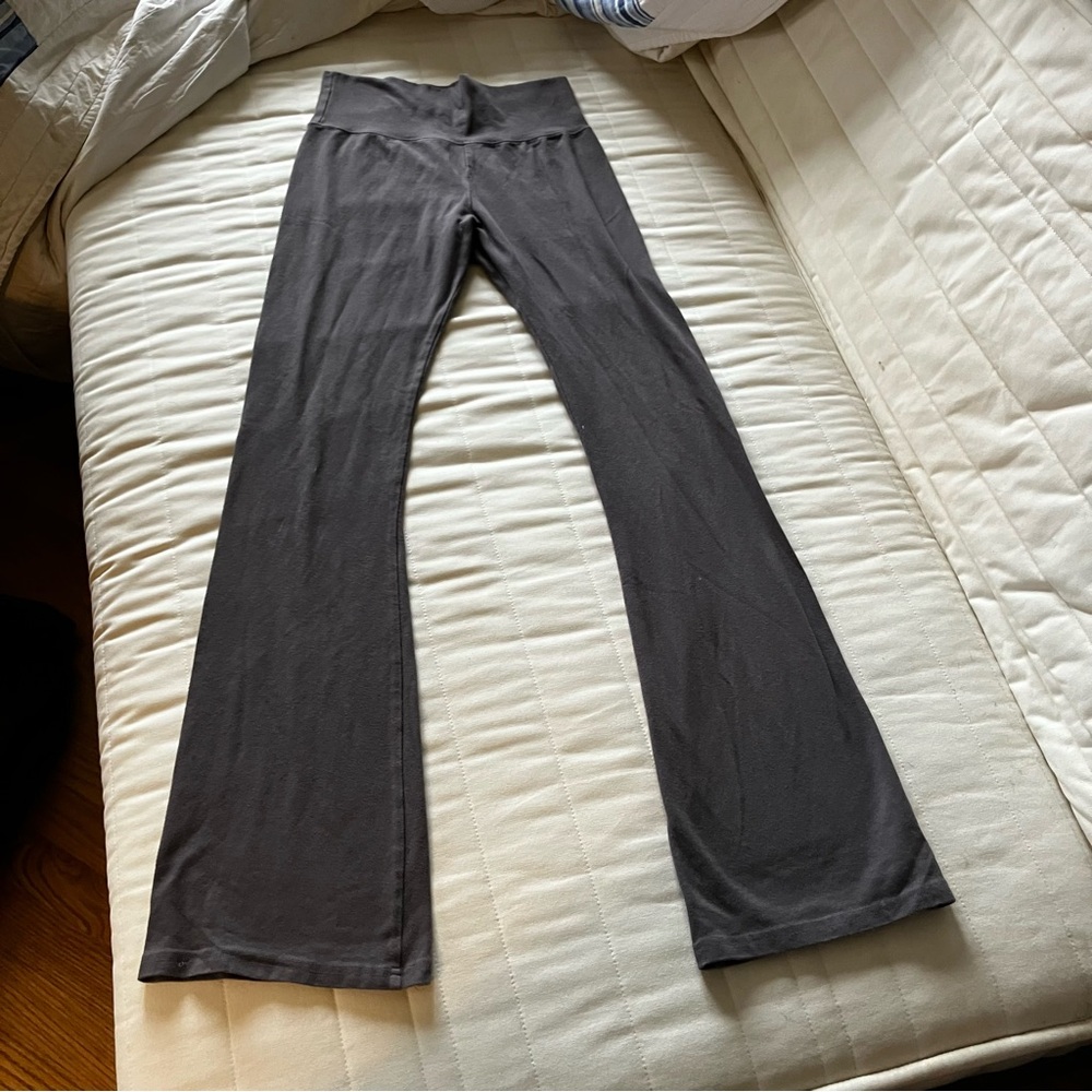 Brandy Melville Pricilla Pants /dark gray / size OS